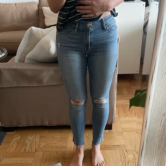 Frame distressed light wash jean - size 27 - Picture 6 of 6